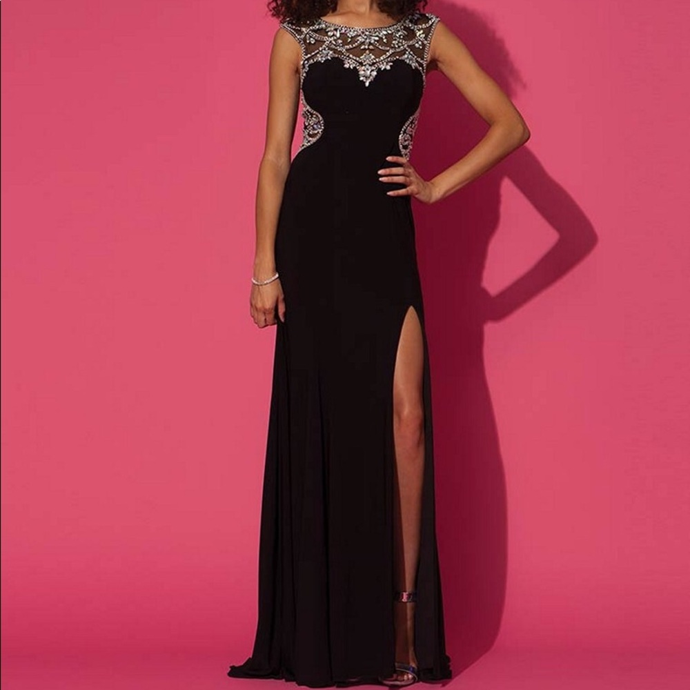 NWT JVN by Jovani 89652